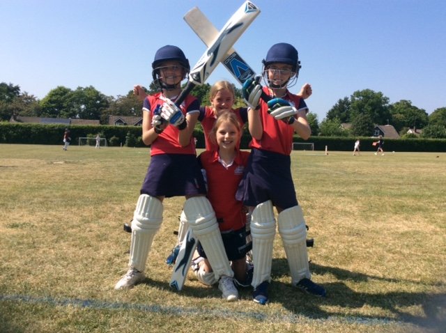 Great to have the first U11A hard ball girls’ cricket match resulting in a victorious game against Barrow Hills, winning by 9 runs.  The B team also recorded a resounding win. Well done to all the girls! #ChurchersLimitlessPotential #ChurchersSport #girlscricket