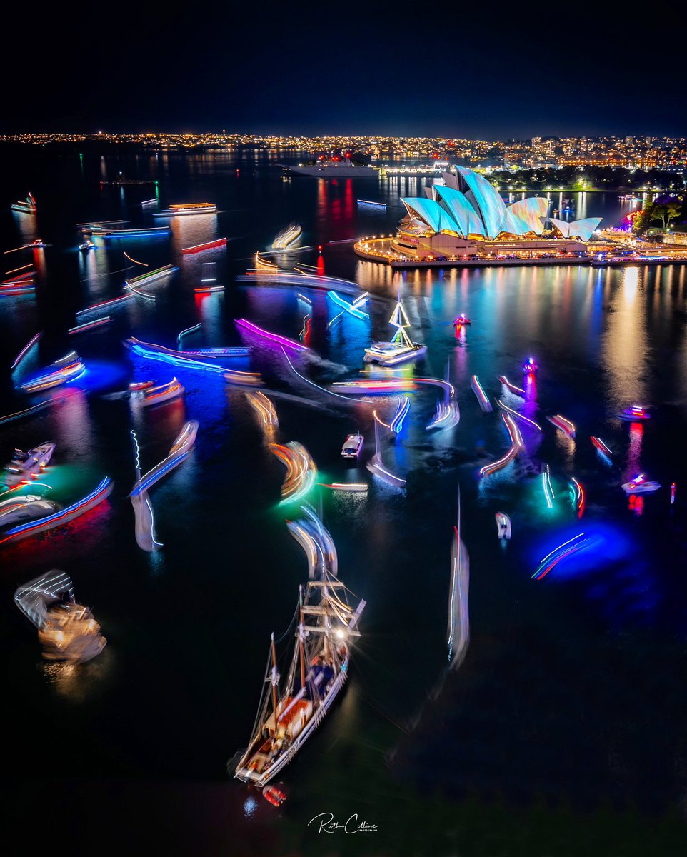 Ruth Collins (@drrlc) on Twitter photo Light trails on Sydney harbour <a href="/VividSydney/">Vivid Sydney</a> β¨π« #ilovesydney <a href="/bridgeclimb/">BridgeClimb Sydney</a> #australia Light trails on Sydney harbour <a href="/VividSydney/">Vivid Sydney</a> β¨π« #ilovesydney <a href="/bridgeclimb/">BridgeClimb Sydney</a> #australia