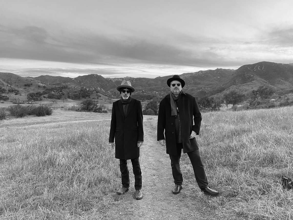 JamesCalemine's tweet image. Darker Than You Think: The J.D. Andrew &amp;amp; Billy Bob Thornton of the Boxmasters Interview
jamescalemine.com/darker-than-yo…