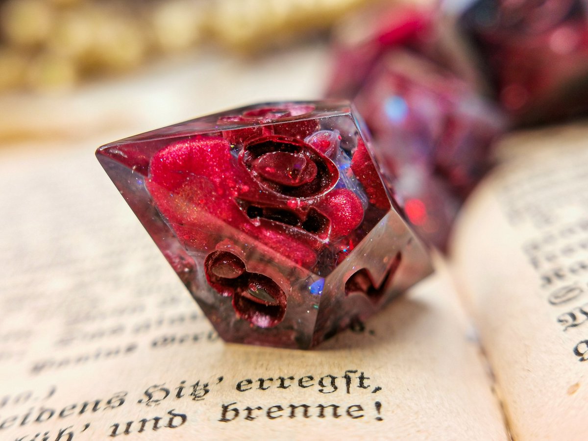 SpaethenArts's tweet image. Blood Ritual ❤️✨

etsy.com/de-en/shop/Spa…

#dicegoblin #d20 #diceaddict #tabletoprpg