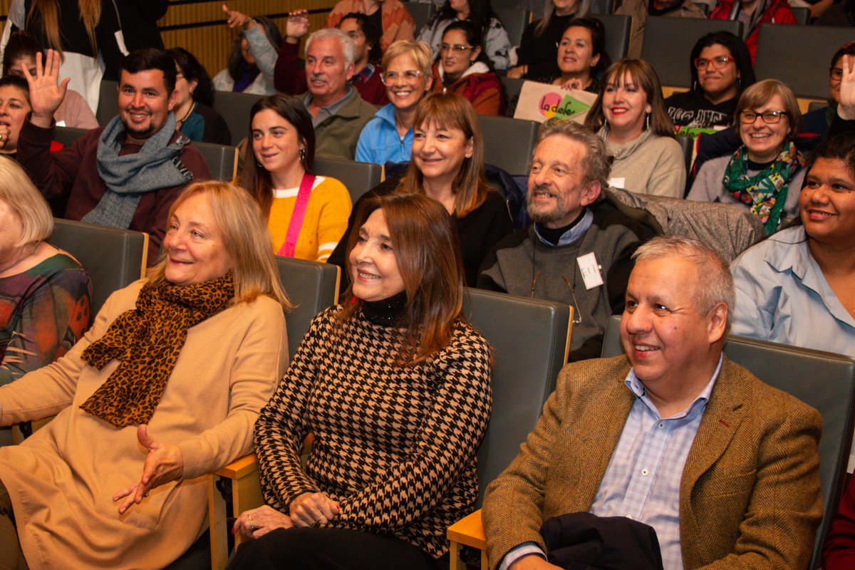 defensoria_nnya's tweet photo. "No hay órganos que promuevan el encuentro presencial de las organizaciones sociales, y hoy estamos acá para seguir fortaleciéndonos y consolidar la Red, y proteger los derechos de niñas, niños y adolescentes" mencionaron Edgardo y Viviana de #Ronat
(5/5) https://t.co/yCHrRDWEQr