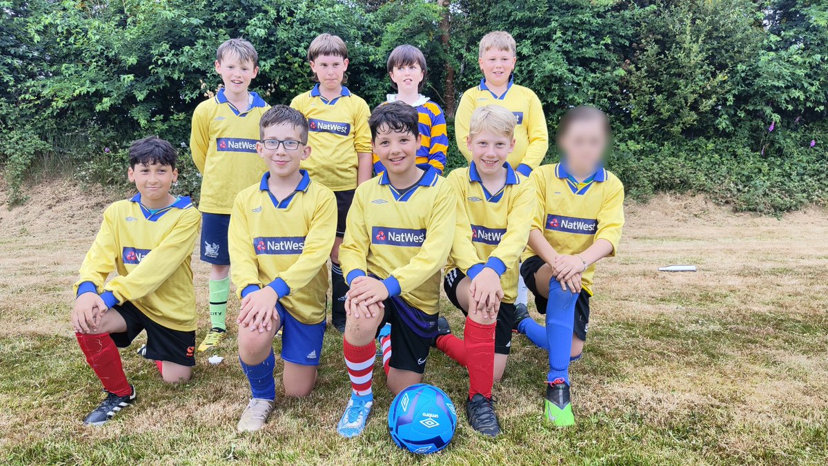 Ysgol y Ddwylan tweet media