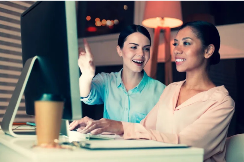 PegasusProject1's tweet photo. 📌#PegasusProject The importance of soft skills in the work environment and in life!
#Softskills are crucial in today's dynamic and interconnected world. That’s why our young women #NEETs are following our course dedicated to these skills!  https://t.co/ZszqUV1qFR. - #MOOC 🤩🧐🎯 https://t.co/aeMGDP2Oew