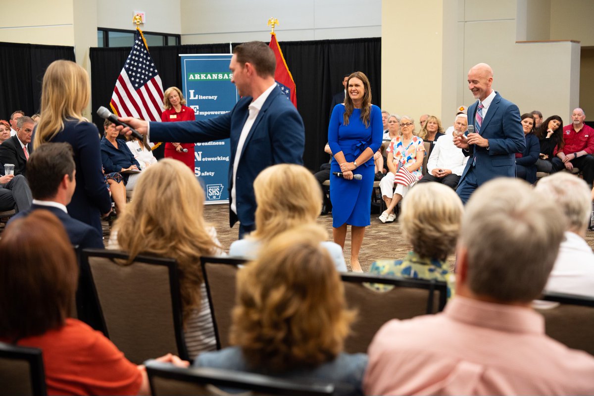 SarahHuckabee's tweet photo. Great to be in Siloam Springs this morning for another Arkansas LEARNS Town Hall!
Arkansas LEARNS makes a historic increase in teacher pay, unleashes hope for every kid growing up in our state, and ends the failed status quo.
It will be a blueprint for success for the nation. https://t.co/dvE8ncKQgW
