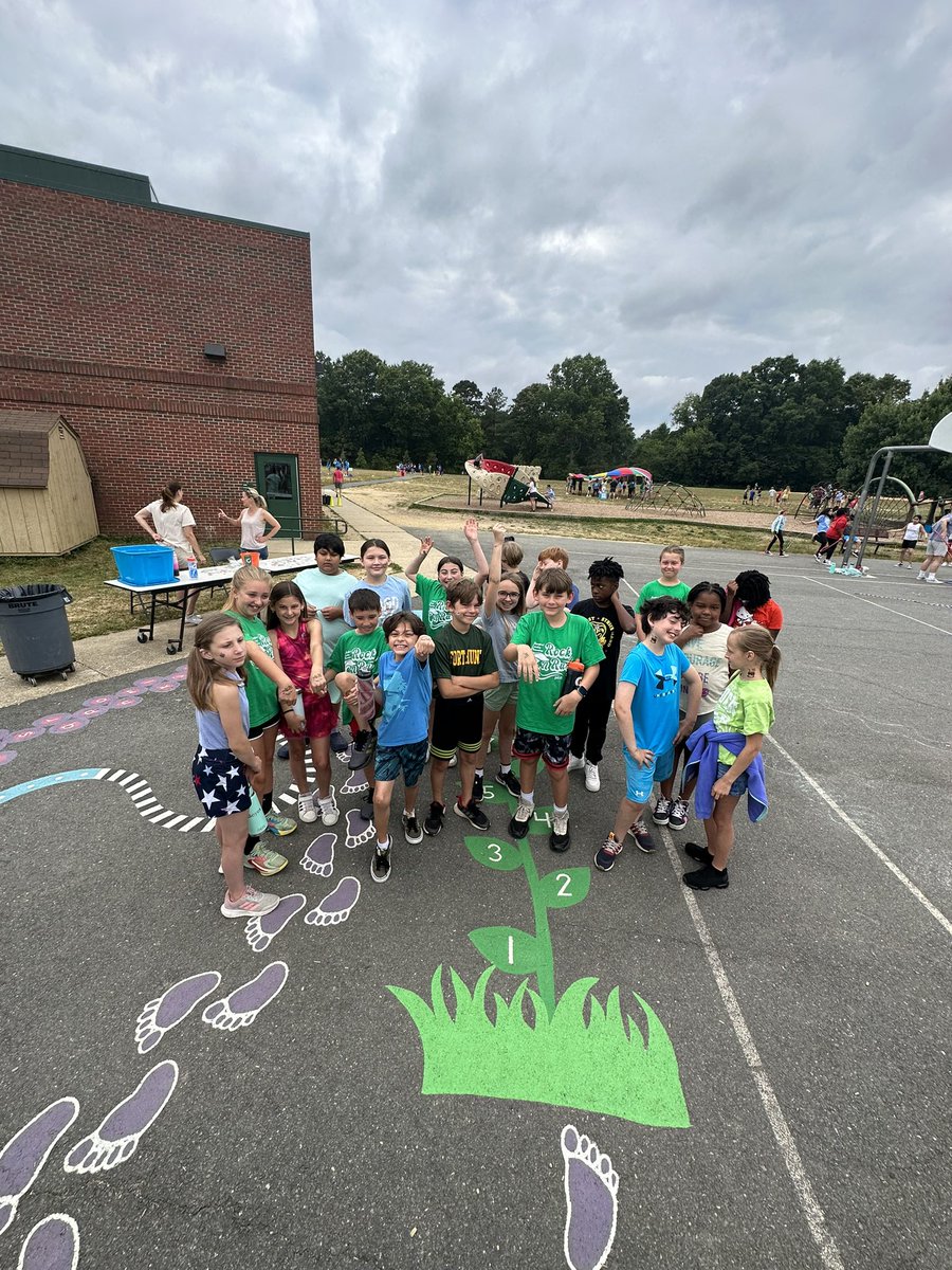 Miss Piper Johnson tweet media