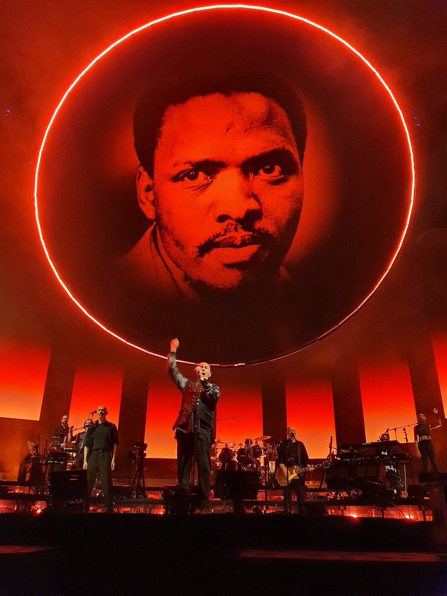 What a magical night with <a href="/itspetergabriel/">Peter Gabriel</a>  <a href="/tonylevin/">Tony Levin</a> and the whole band in #Hamburg tonight! And the new songs work brilliantly live!!!! #Outstanding #IWantMore (btw, us three girls in the middle of the first row would've danced more but security stopped us!)