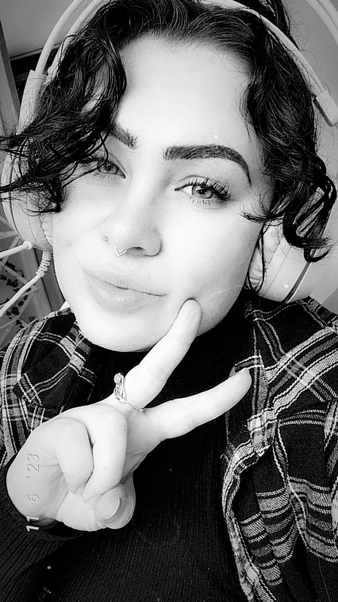 ☁ѕιηѕ☁ ᴛʜᴇ ꜱᴛᴀᴍᴘᴇᴅᴇ 🍩 on Twitter "Join the black and white love