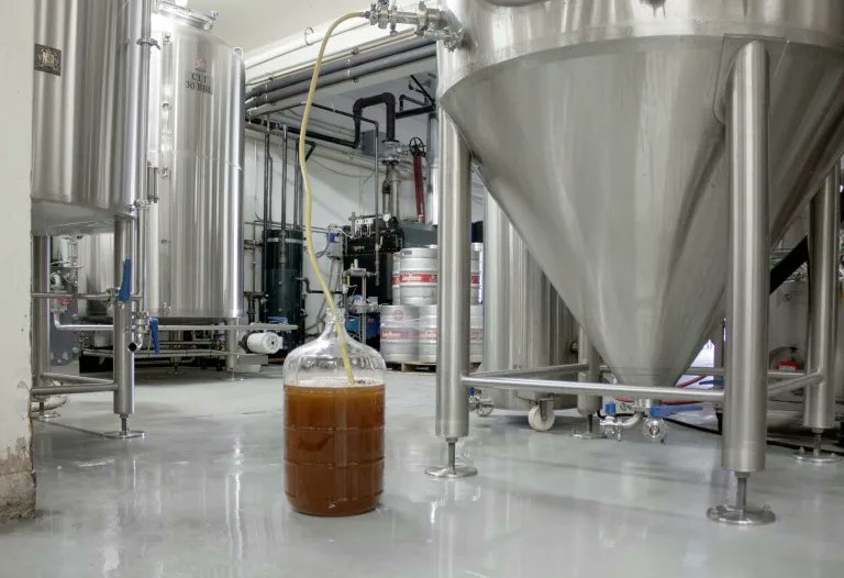 pdxbeerweek's tweet photo. Homebrewers! There is a wort share and tasting party at @zhaus_lents this Friday https://t.co/NxmDZ3CYe0 https://t.co/kcNrpgyvxq