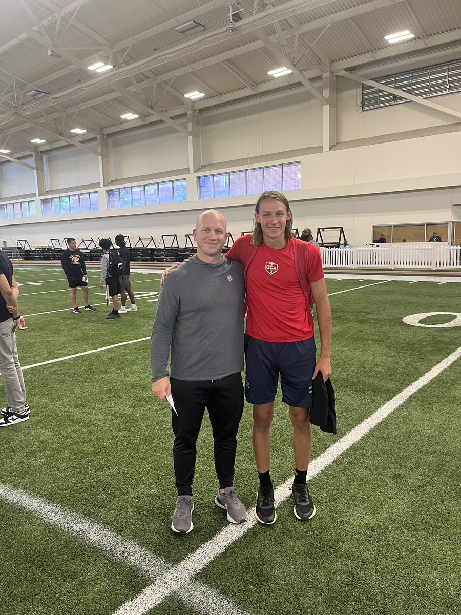 Warren DeGraff III tweet media