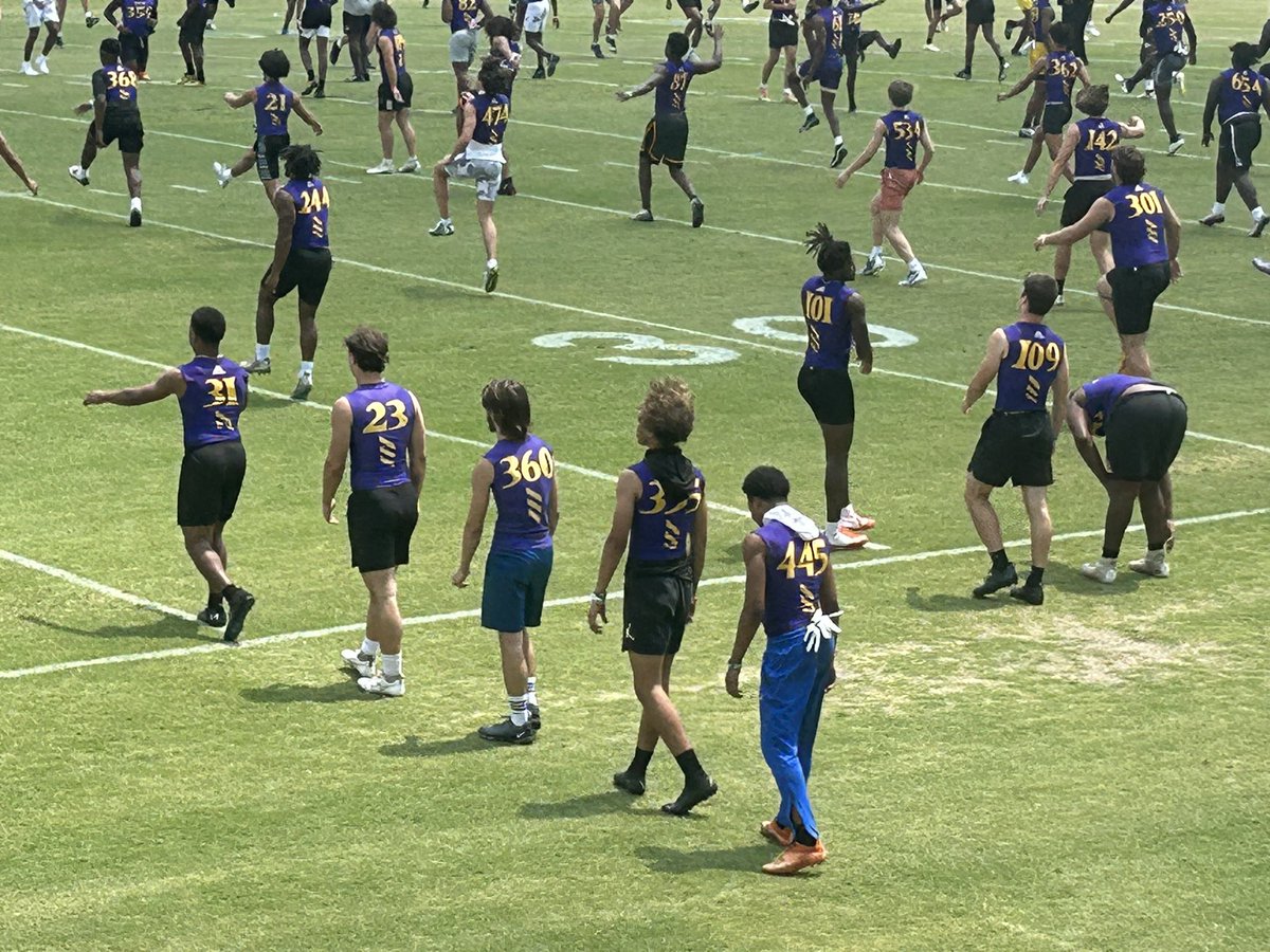 ChanceCato17's tweet photo. I would like to thank all of the coaches that taught me something new at the, ECU camp!! Had lots of fun! @ECU_Coach_Weave @ECUPiratesFB @CoachFishOHS @coachemupT https://t.co/NOsj2ObNbi