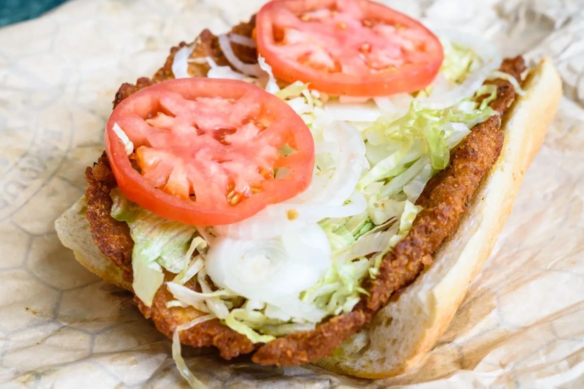 Ricobenes's tweet photo. Our our famous breaded steak sandwiches will turn a "welcome in" into a "welcome back" after just a few bites! 👌 https://t.co/PjAIiFuFBi
