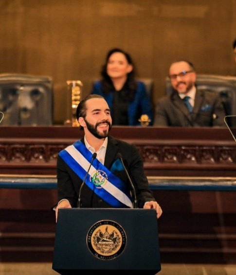 Cecilia Rivera 🇸🇻 tweet media