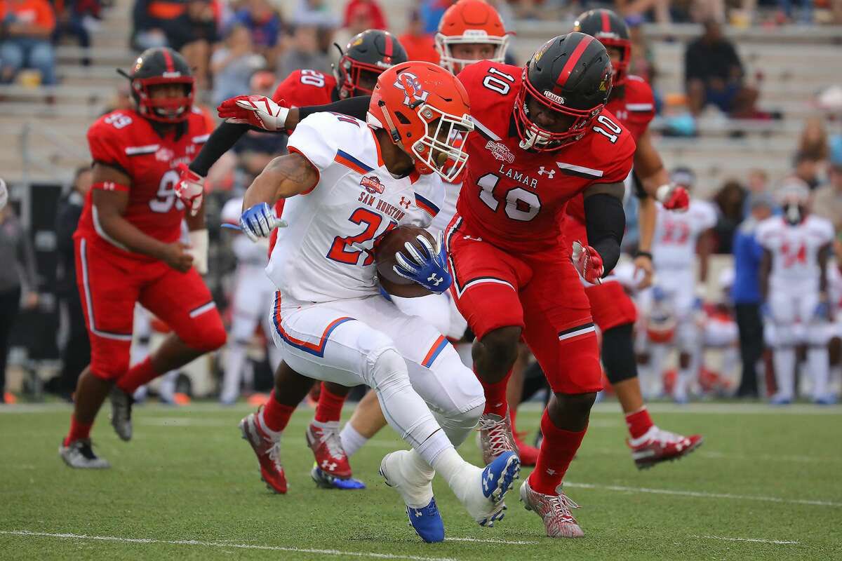 After a great conversation with <a href="/CoachRossomando/">Peter Rossomando</a> I am blessed to receive my first d1 offer from the university of Lamar‼️<a href="/LamarFootball/">Lamar University Football</a> @wcsNHSpd <a href="/CoachStedman/">Dave Stedman</a>