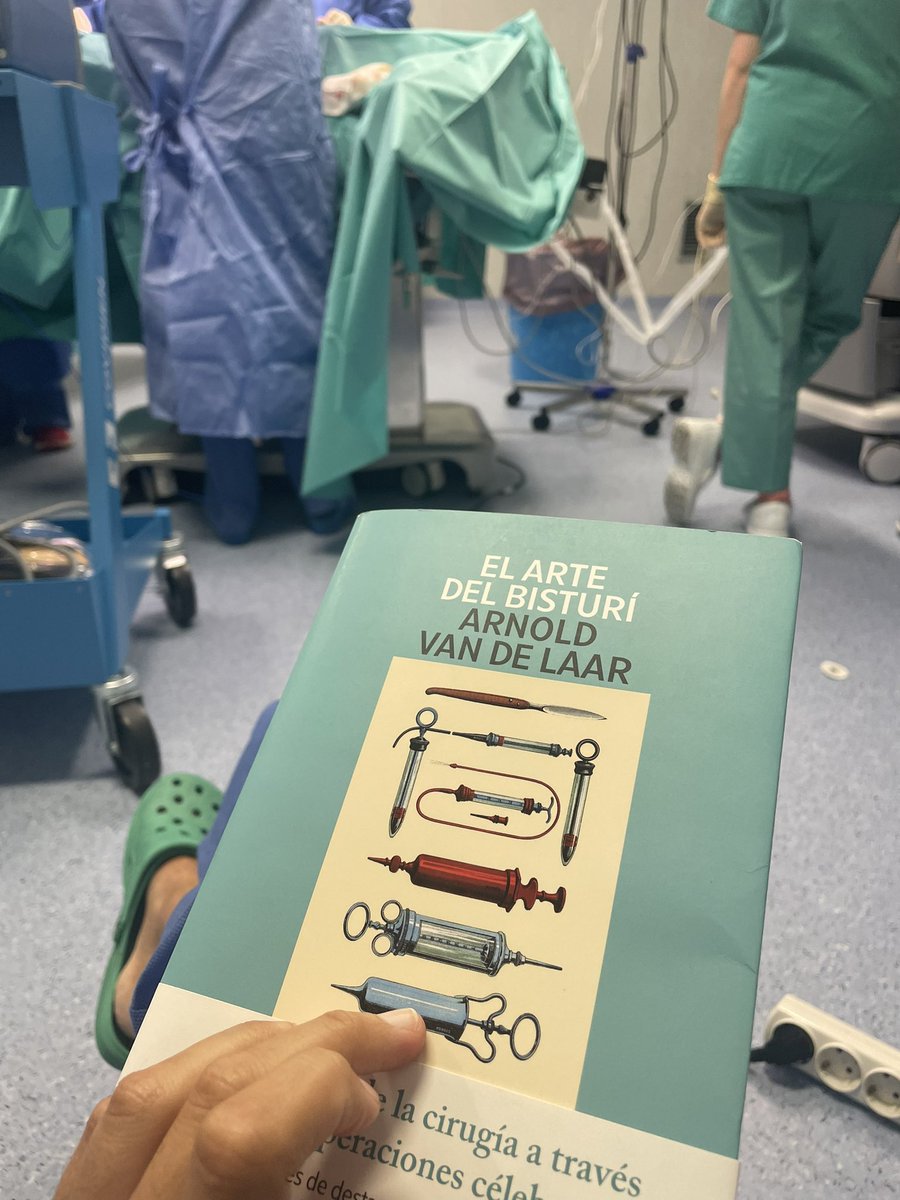 Nos vemos el próximo miercoles 14 de junio a las 19:00h en <a href="/AECLector/">AEC Lector</a> !!!
No te pierdas la última lectura…
¿Cuál será la próxima?😮
