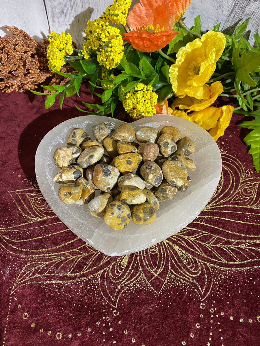 Excited to share the latest addition to my #etsy shop: Selenite Heart Shaped Bowl /Polished crystal etsy.me/3N5WkKR #heartbowl #polishedcrystal #crystal #stone #rock #chakra #selenite #triplegoddessreiki