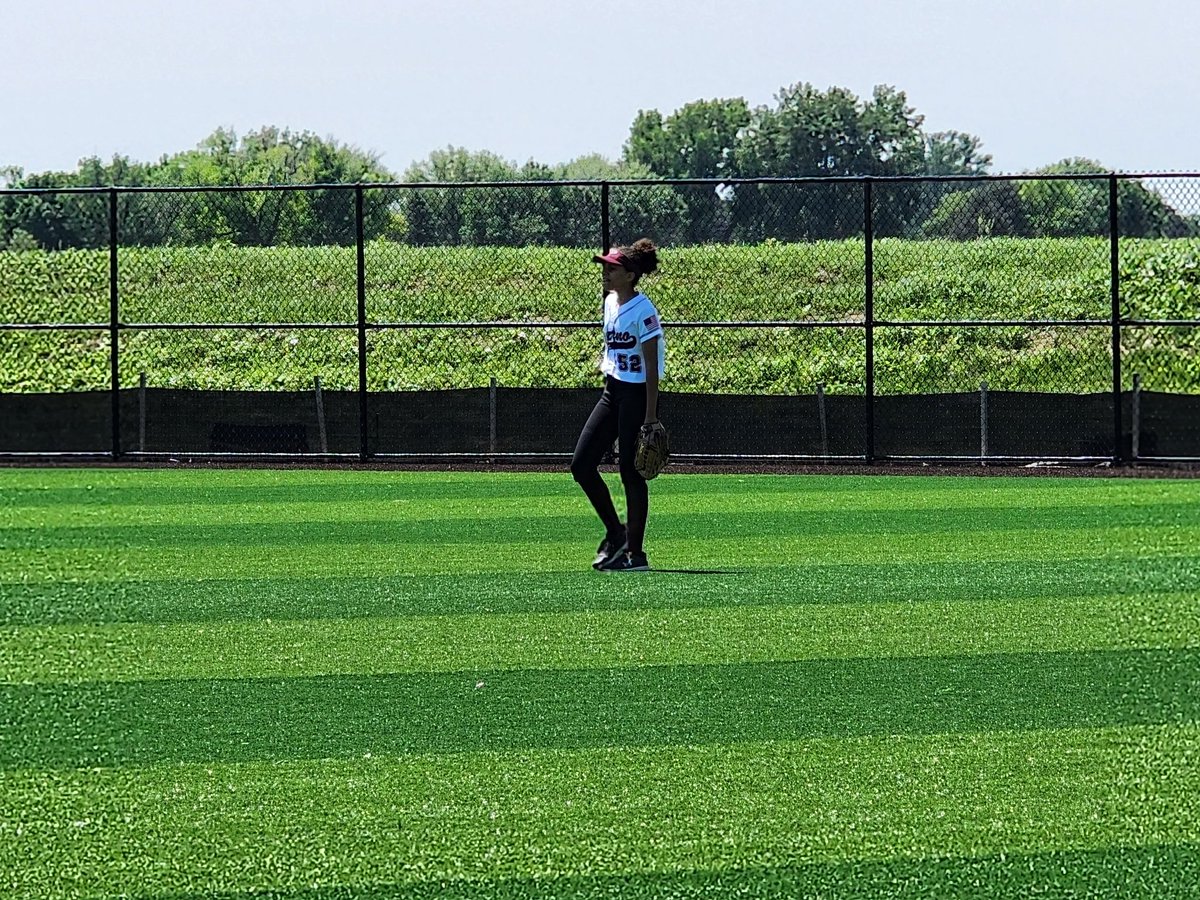 SyleaSykes's tweet photo. Busy weekend on the softball diamond's and a volleyball get together before we head off to Nationals next week in Florida!!      🥎🏐🥎🏐🥎🏐🥎🏐🥎🏐🥎🏐 https://t.co/pvUhi9zPdJ