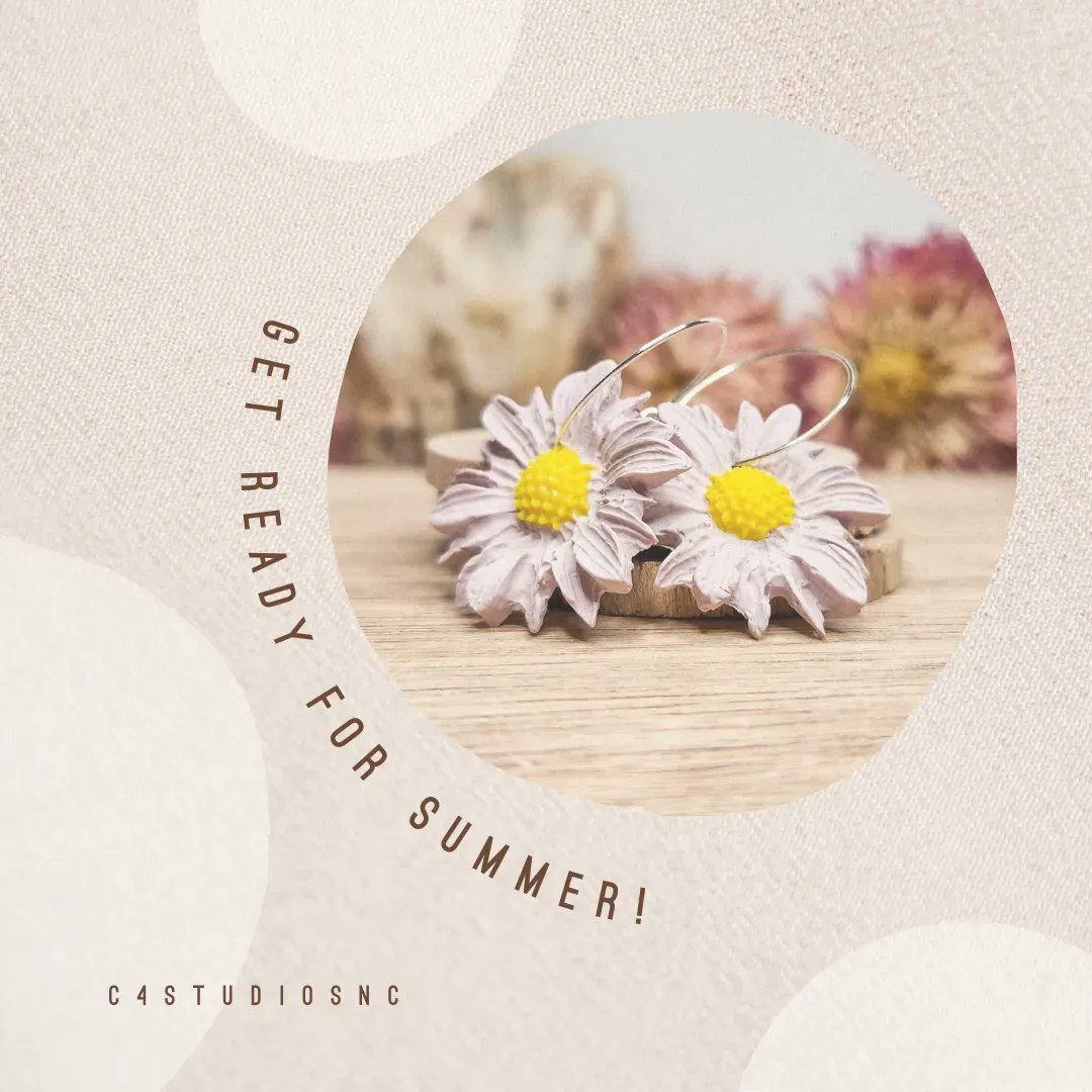 C4StudiosNC's tweet photo. So cute for spring and summer!  These light purple flowers are lightweight and comfortable to wear, making them a great accessory for any outfit. https://t.co/RbfKcJejHU #cfourstudiosnc #summerearrings #polymerclay #polymerclayearrings #floraljewelry https://t.co/jIu5jEfNeD