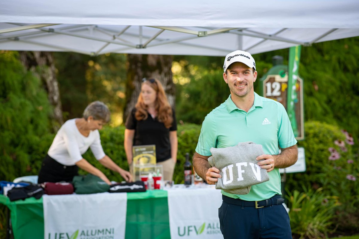 Congratulations to Abbotsford’s Nick Taylor on his historic PGA Tour win at the 2023 Canadian Open!
Incredible community supporters, Nick and his wife Andie (BSW ’12) were nominated by UFV for the 2021 Abbotsford Community Foundation Volunteer of the Year award.