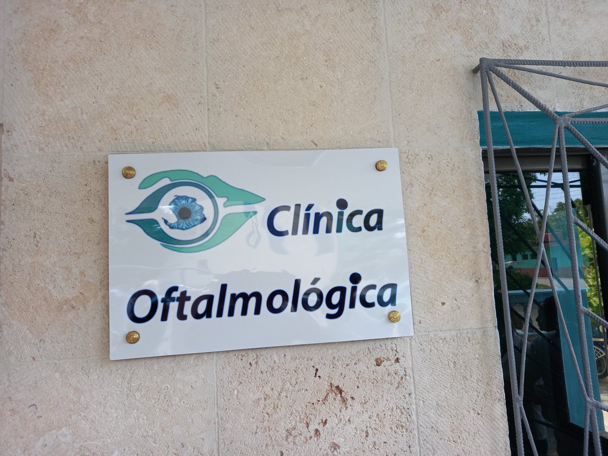 LorenzoOsbel's tweet photo. En la mañana de hoy queda reinaugurada la Clínica Oftalmológica de la #IslaDeLaJuventud, después de haber sido reparada para elevar la calidad de sus servicios #Cuba #SentirPinero https://t.co/11SNa1UsNw