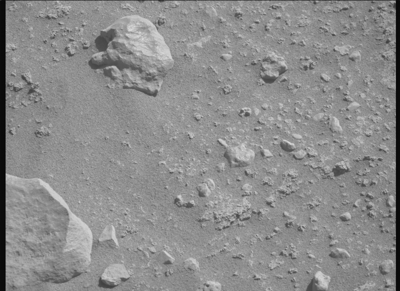 rovingmarsbot's tweet photo. Acabamos de recibir un total de 11 imagenes del Perseverance de los siguientes instrumentos:  MCZ_RIGHT:7 NAVCAM_RIGHT:2 NAVCAM_LEFT:1 FRONT_HAZCAM_RIGHT_A:1. Puedes verlas aquí: https://t.co/iFO0VzSYV8 https://t.co/rmwV2TtXYw