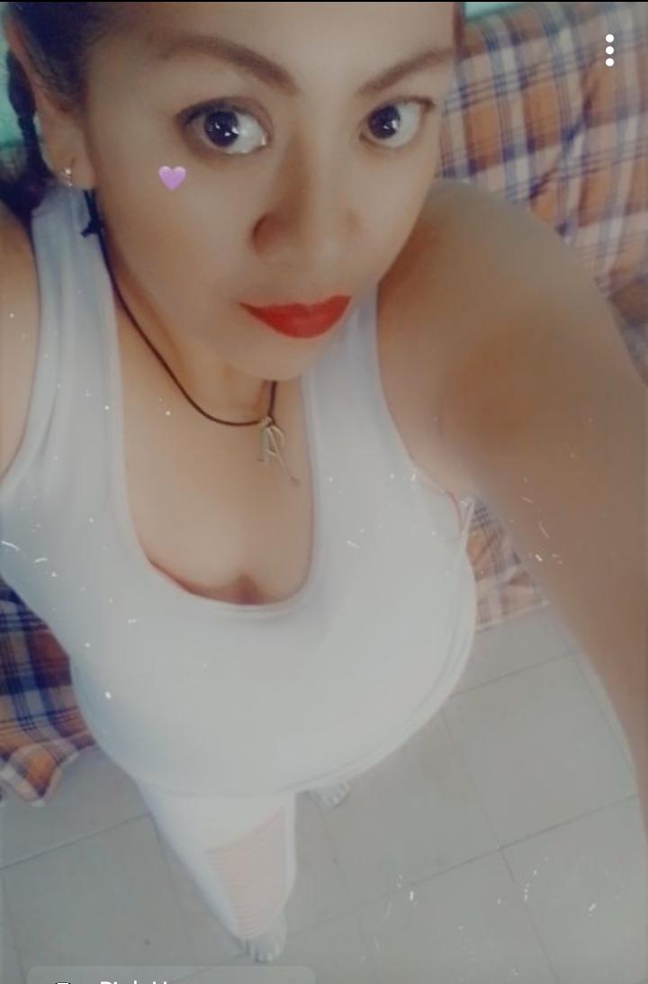 Trabajando esperando propuestas🤤🍆 #hotwife #esposaputitaenlencería #sexy #enfermera #ParejaReal #sigueme #putiesposá #putieaposa