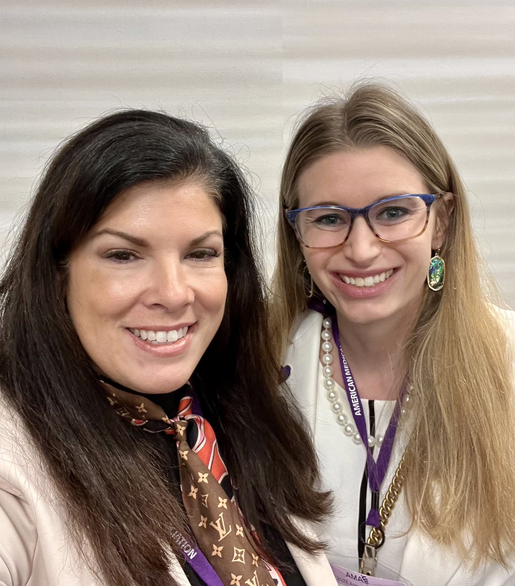 AshleySumrallMD's tweet photo. Hanging out w fellow #cancer fighter, @jaguaranna27 after our #cancercaucus mtg @ #amamtg @AmerMedicalAssn. Dr Brown is a radonc (former @DukeCancer alum!) who is passionately committed to helping pts &amp; is an alt delegate for #WPS. @RadOncWomenDocs @HemOncWomenDocs https://t.co/cnadjvGSY1