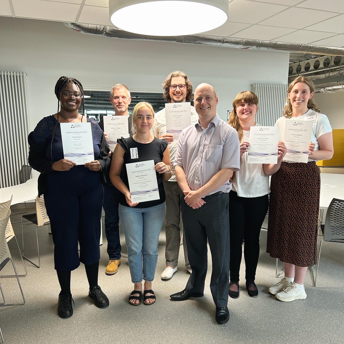 A sunny afternoon in Canterbury celebrating the School of Allied Health student awards☀️ Congratulations to all award winners!!!🎉 
📷Past + present RadSoc presidents Chris (Yr3) + Niamh (Yr2) with #radstudents Mia (Yr3), Adrian (Yr2), Sarah (Yr1) + Sophie (Yr1)
@SoRStudentReps