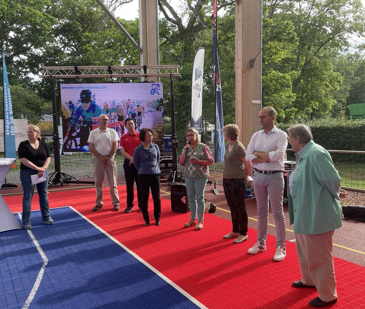 departement86's tweet image. Le Département de la #Vienne, @CREPS86 et @Grand_Poitiers accueillent la délégation Chinoise de Basket 3x3 féminin au @CREPS86, centre de préparation aux Jeux de #Paris2024, jusqu'au 26 août. #TerreDeJeux2024