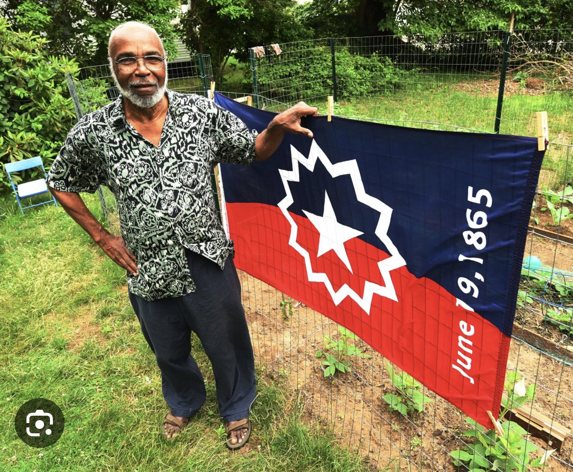 YaYaAnsley's tweet image. This beautiful Black Man, BEN HAITH,b created the Juneteenth flag in 1997 #BlackAmerican #Delineation