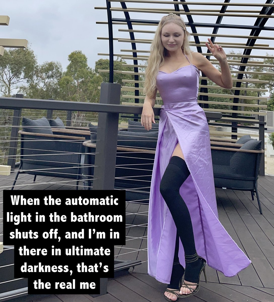 thisisnaomie's tweet photo. When the automatic light in the bathroom shuts off, and I’m in there in ultimate darkness, that’s the real me https://t.co/emhhl4WErv