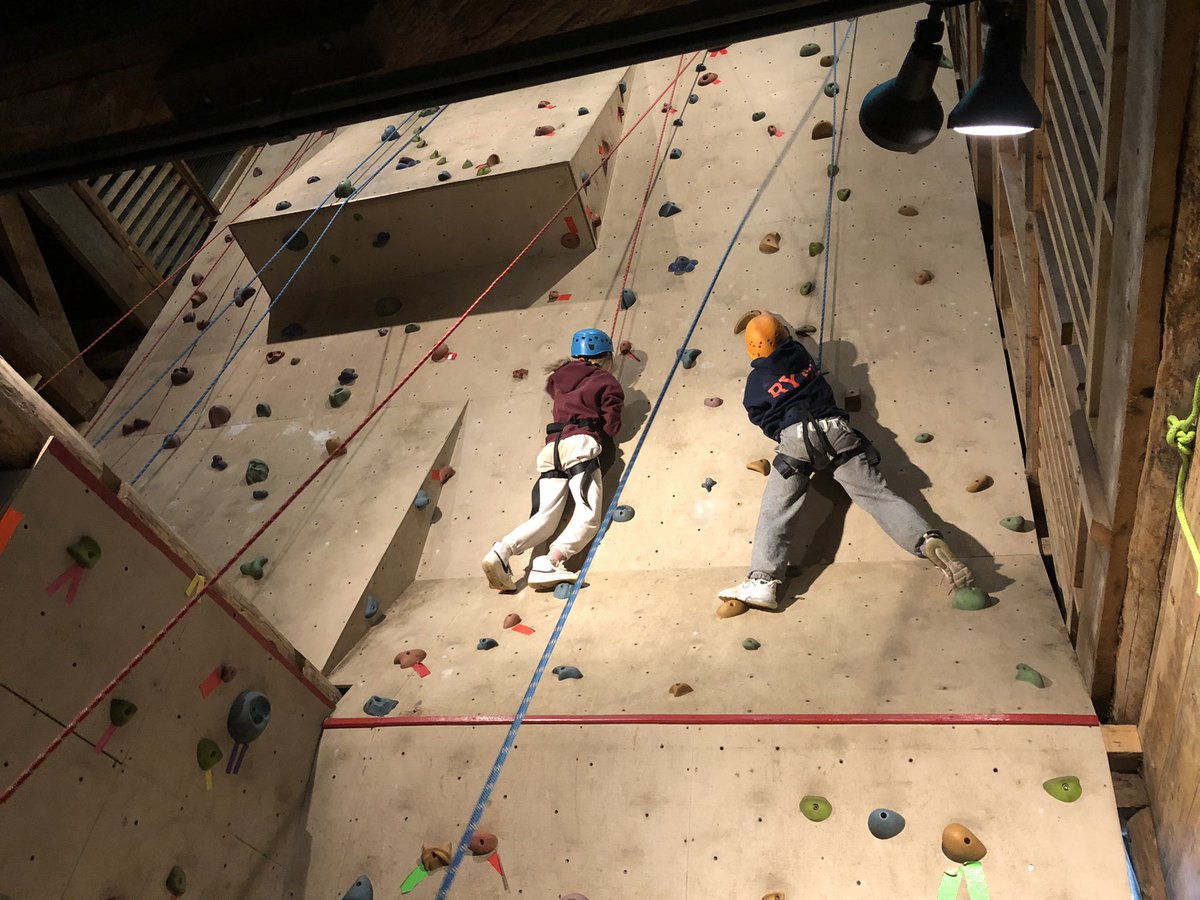 MissJadoonanan's tweet photo. Our Grade 8 graduates @ArdaghBluffsPS had an incredible time taking risks, team building and having fun during our 3-day trip led by the wonderful staff at Camp @kandalore — many great memories were made by all! https://t.co/B0Ex3aX6rC