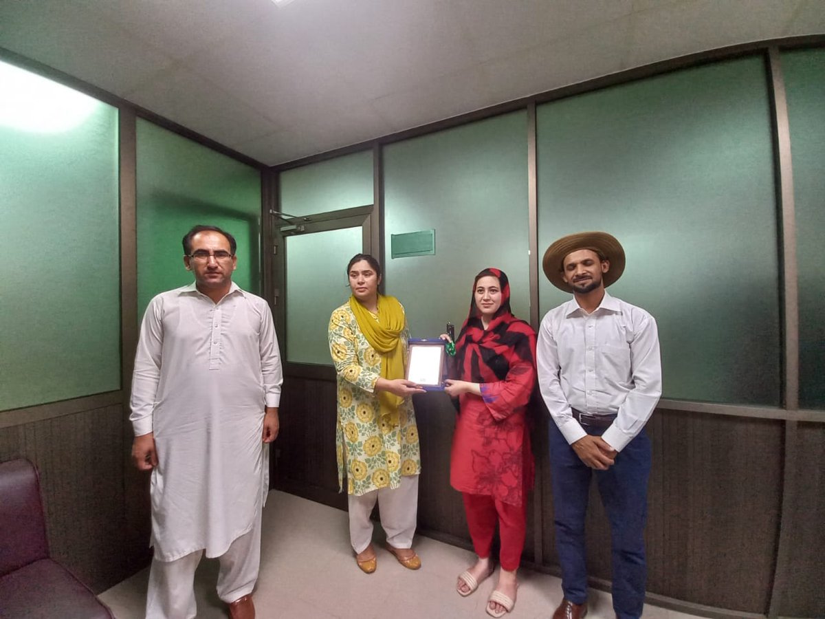 Genix_cust's tweet photo. π»πΏ Join us for an enlightening radio program on Margalla Hill biodiversity and IWMB's crucial role in conservation efforts. ππ
#MargallaHillBiodiversity #IWMBConservation #RadioProgram #EnvironmentalAwareness #genix_cust #cust https://t.co/VparOj6T3v