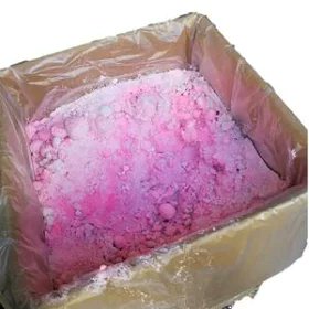 hiroco2003's tweet image. 工場では昼休みのチャイムで水道に駆け寄ってこのピンクの石鹸で手を磨くように洗って食堂に行くんですよね。そんな私がノーベル賞受賞者の著書の計算間違いを確かめたのでそのアメリカ人の先生がマイクに駆け寄って
「日本の産業が強いのが解った。こんな工員までもが私の著書を読んでいるからだ。」