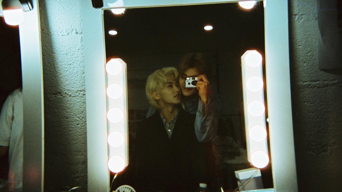 mushyjae's tweet photo. #markmin short au wherein,
m and j are hiding their relationship, but it seems like people around them already know.

language: english
link: https://t.co/ffmPGqTPwm https://t.co/qjo6kBWfYE