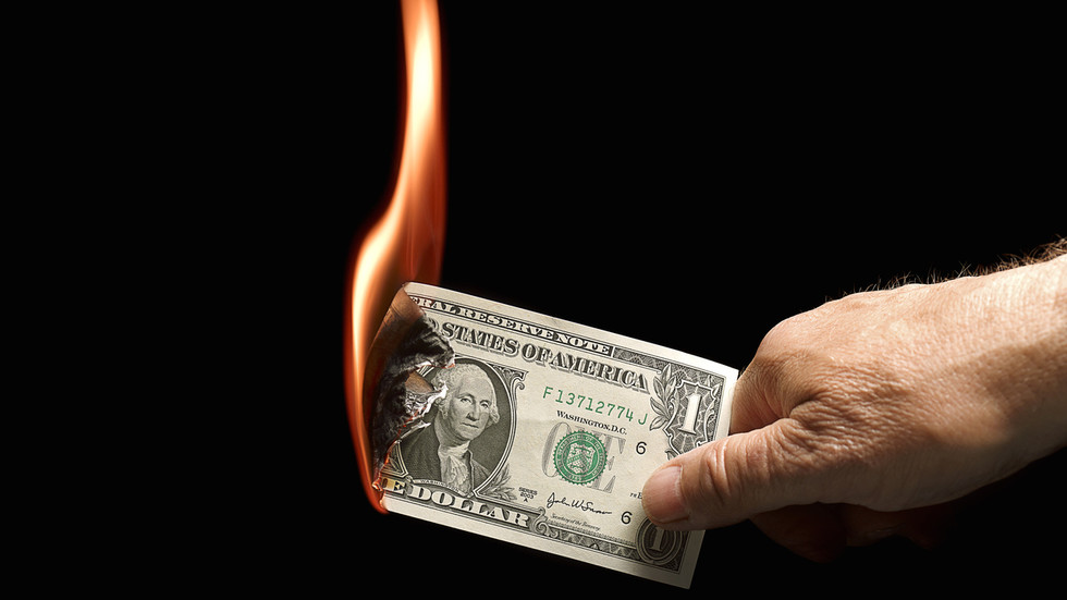 SprinterPress's tweet image. How Russia sanctions sparked global revolt against US dollar 
#EXPLAINER

on.rt.com/cdmc