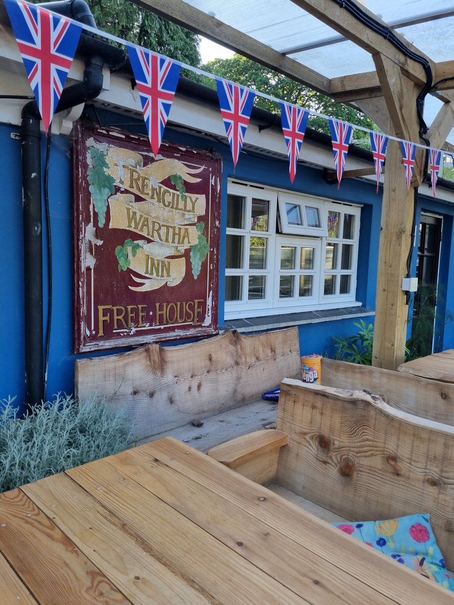 Frimleyblogger tweet media