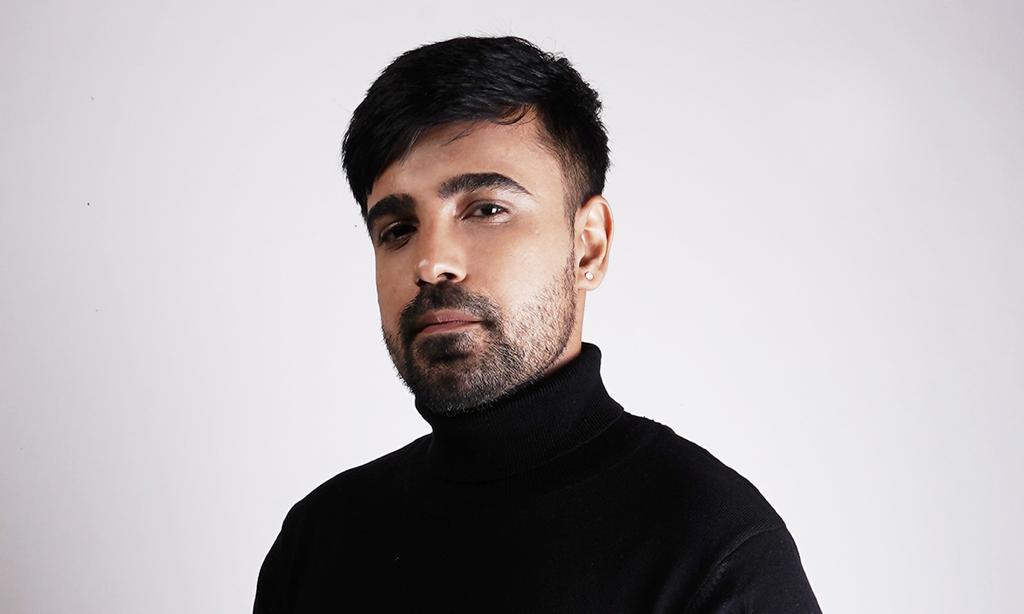 UrbanAsian's tweet photo. Kolkata based DJ Akade releases electronic version of ‘Dum Maro Dum’ @akademusic #Akade https://t.co/Gc1GVSIIeS https://t.co/rZJZ4oKfEy