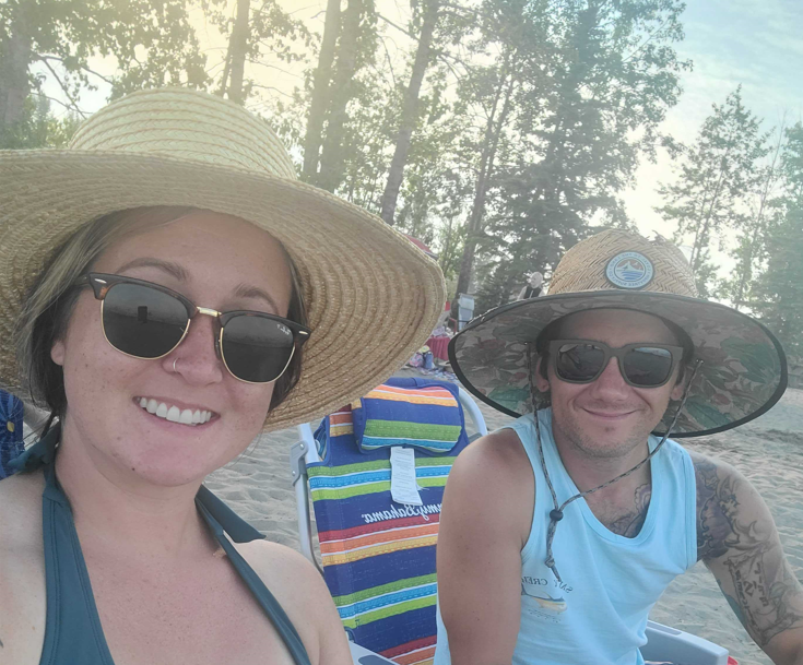 We always checking in with the team on Monday morning & seeing what they got up to ❤️❤️❤️ Here's a sweet picture of Jacquelyn Packer, a MOD Bookkeeping Specialist, and her husband Cody. They love spending their weekend time with their kiddos at their camp site. #lifeoutsideofwork