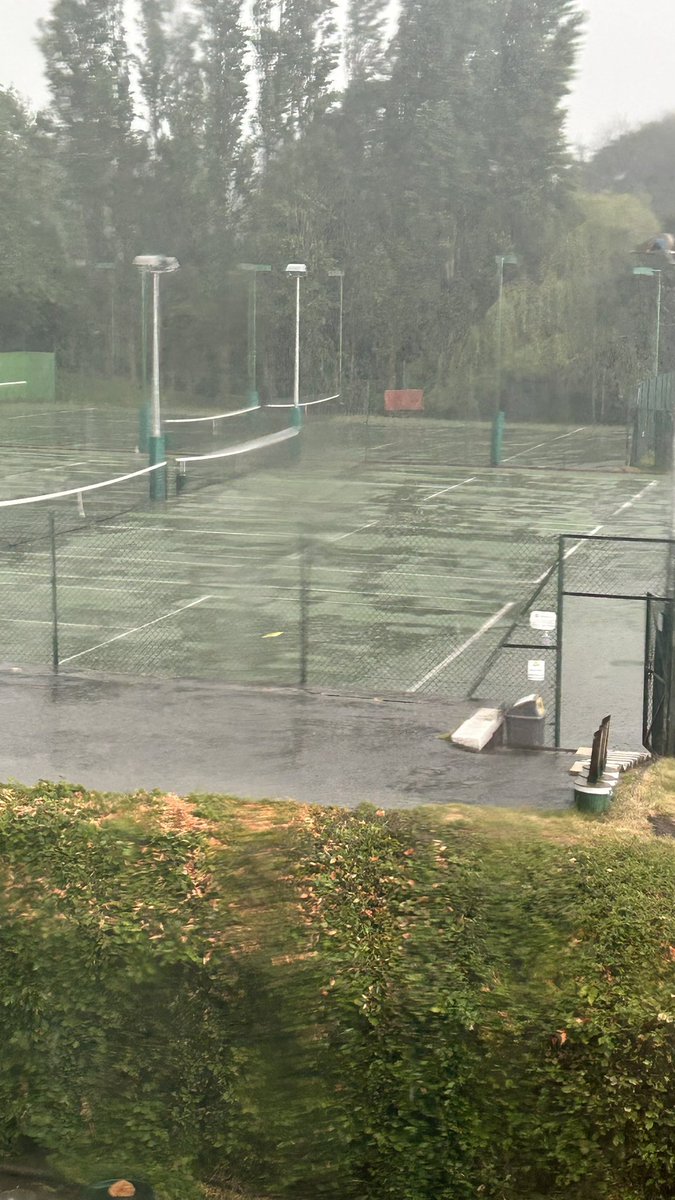 Jo Muscroft tweet media