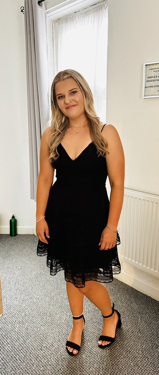 shitscaredmum tweet media