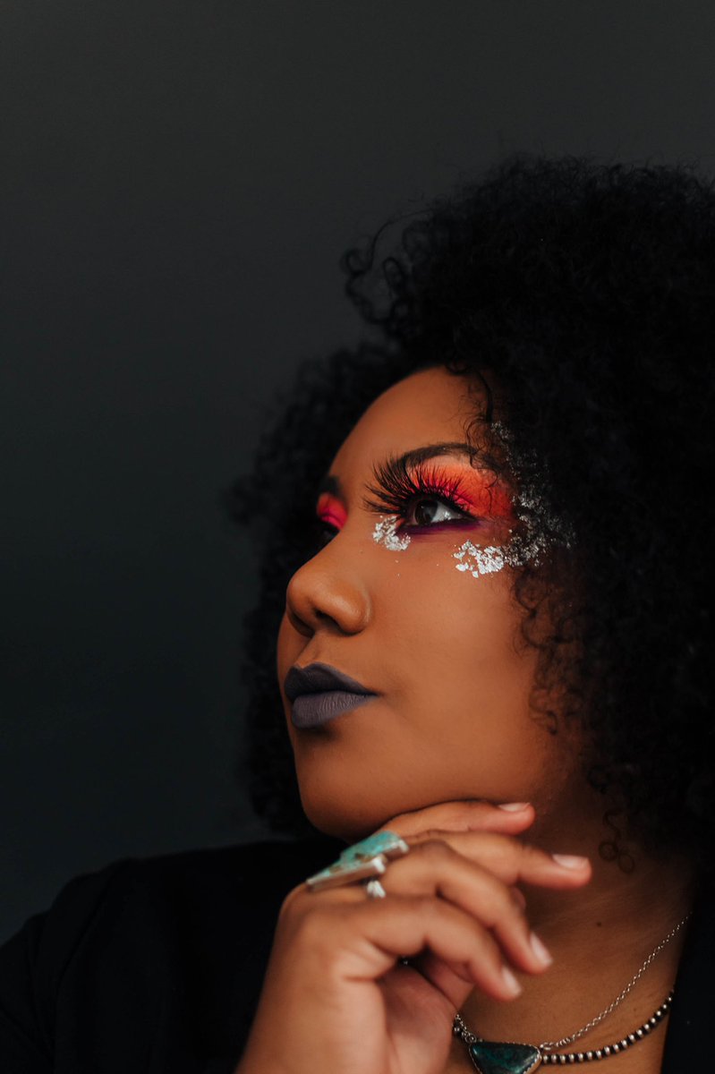 💥SURPRISE SALE💥
25% off until noon tomorrow 6/13
Happy Shopping ❤️‍🔥

wildvaqueralashes.com