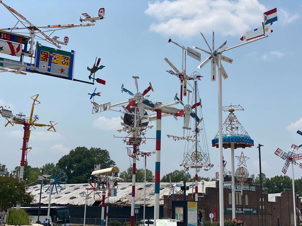 SecReidWilson's tweet image. Tremendous visit to ⁦@WilsonNC⁩ - ⁦@ImaginationStat⁩ kids’ museum, ⁦@WilsonArtsNC⁩ gallery &amp;amp; theater, Vollis Simpson ⁦@whirligigpark⁩. Arts have been huge boon to economic development in Wilson. ⁦@TrailNc⁩ ⁦@ncculture⁩