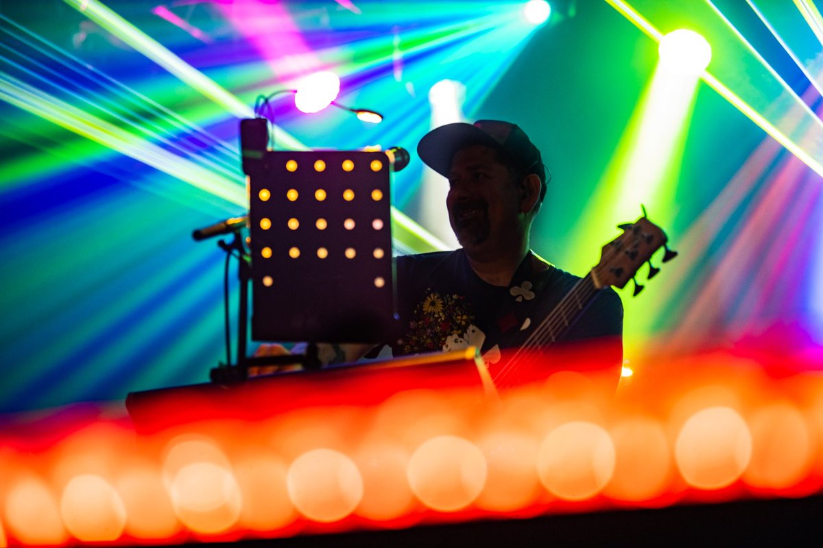 I’m floating here from red to blue to spectrum in between