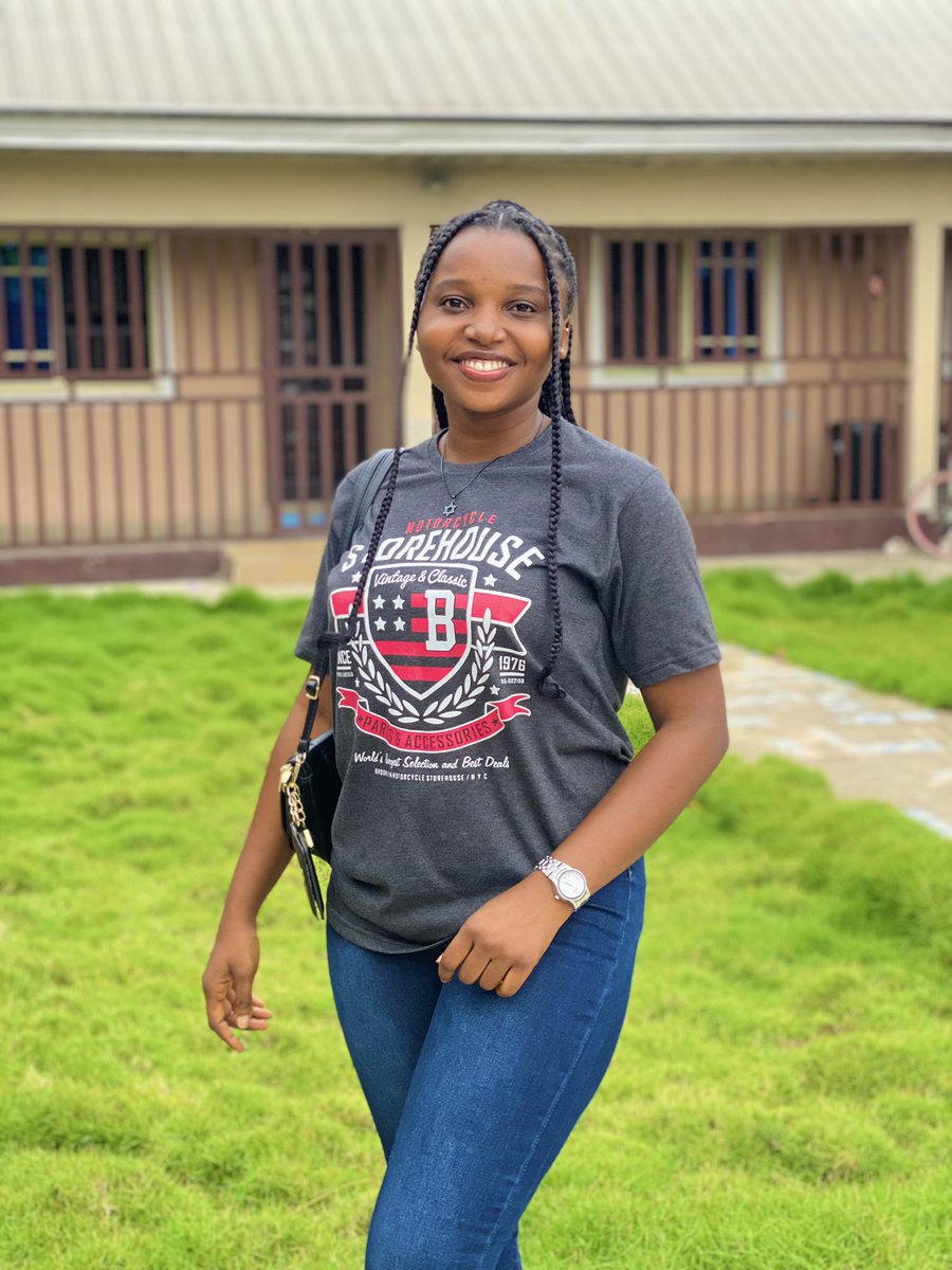 jules_Oyo's tweet photo. Let me bless you evening 😊😊🥰 https://t.co/n7j0ieLNTG