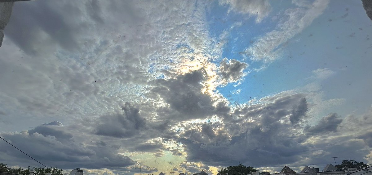 stephchristinaa's tweet photo. ☁️ https://t.co/wx7BD6W6GR