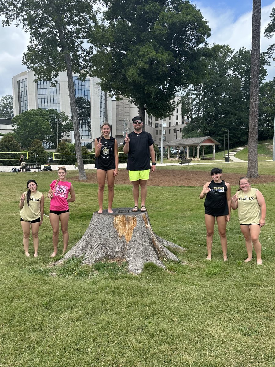 1st place Kisor and <a href="/BaileyTempleto5/">Bailey Templeton</a> 
2nd place <a href="/VannahG30/">Vannah30</a> and <a href="/keylirodriguezz/">Keyli Rodriguez</a> 
3rd <a href="/laylakirby6/">layla kirby</a> and Olivia