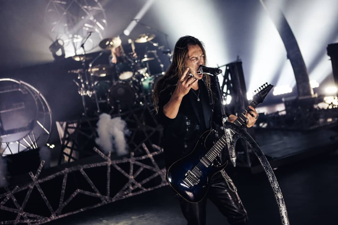 EpicaFanpageArg's tweet photo. OMEGA ALIVE Streaing Show
#epica #omegaalive #simonesimons #epicafanpageargentina 📷 by Tim Tronckoe https://t.co/z9gtcOof2U