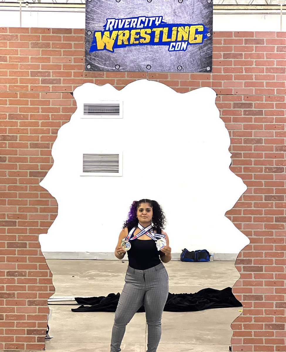 tanailysuplex's tweet image. Thank you @RCWCofficial ! It was an awesome weekend of wrestling! Can’t wait to be back next year 🤼‍♀️🤼‍♀️ #SuplexQueen #GoingForARide #プロcontrolSystem #QueensOfCombat #FreestyleWrestlingChampion #grappler #shooter #suplex #wrestling #prowrestler #amateurwrestler