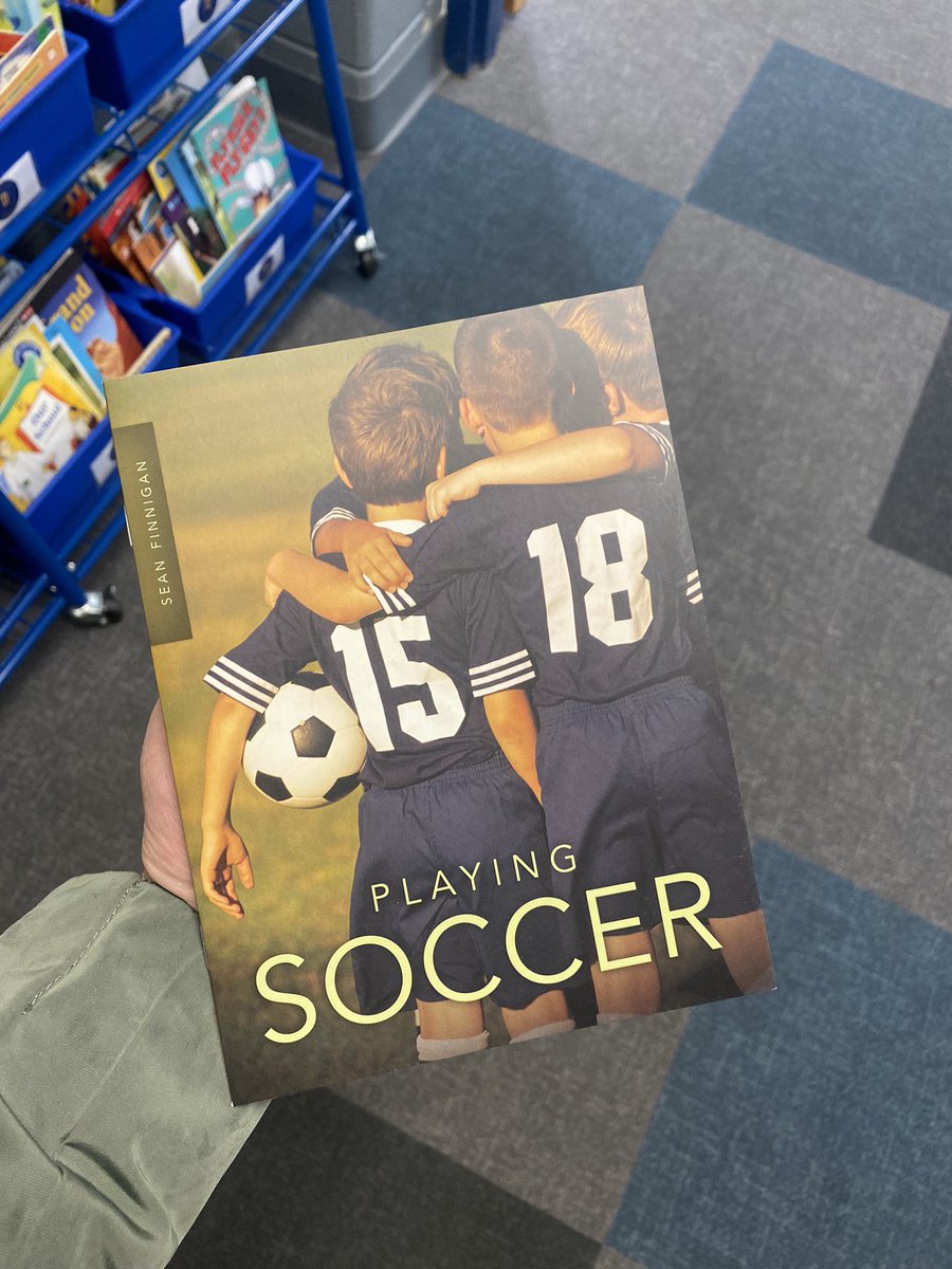 👋🏻 Morse! Get ready for summer reading! ☀️📚🍉Our Morse Reads lending library is available to all students before Friday &amp; each Summer Night event! High interest books like Who Will Win, Magic Tree House, Dav Pilkey, Elephant &amp; Piggie, Bella and Rosie! <a href="/MrsLosh1/">Jackie Losh</a>  <a href="/Scott_Keen_/">Scott</a>
