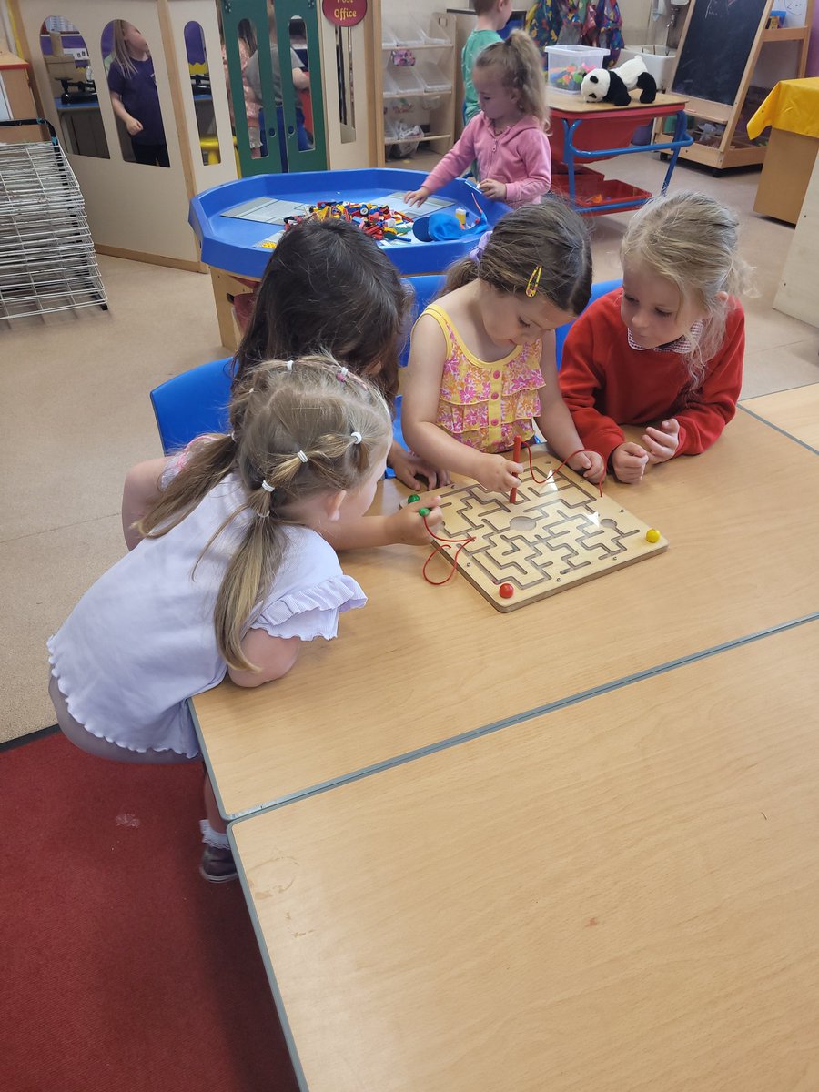 OrmistonPrimary's tweet image. The Nursery visited the P1 classroom today for a look around and a play #primary1transition #ormistonnursery